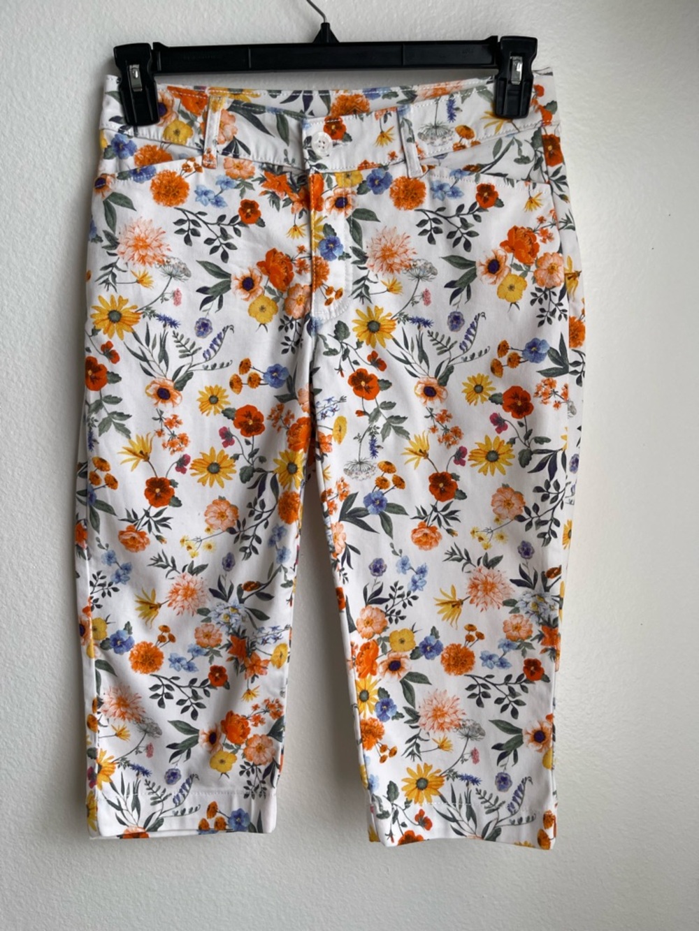 White‎ Floral Bright Orange & Yellow Bloom Resort Vacation Capri Pants Size 2P